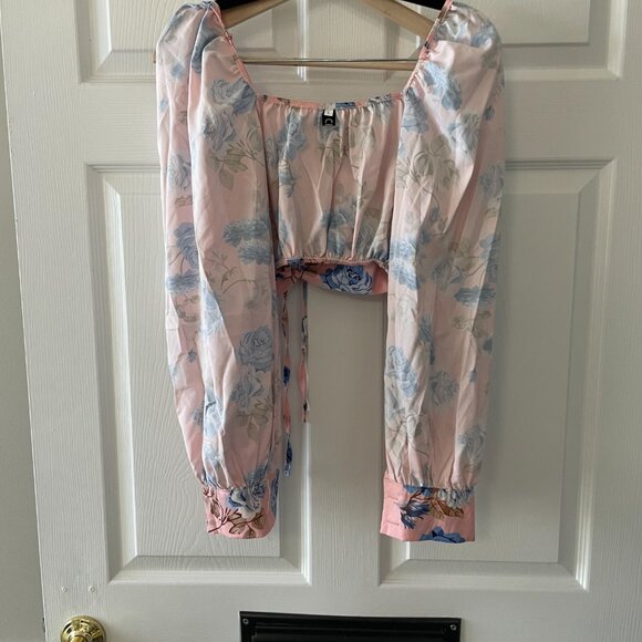 CBR | Floral Print Drawstring Lace Up Crop Top - Picture 5 of 6